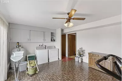 260 S 5th St, Saint Helens, OR 97051 - Photo 34