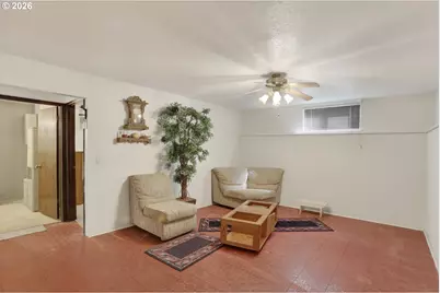 260 S 5th St, Saint Helens, OR 97051 - Photo 24