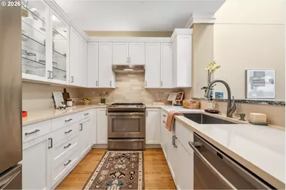 344 4th St, Lake Oswego, OR 97034 - Photo 14