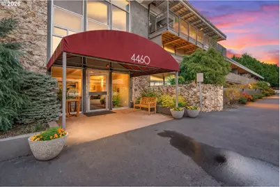 4460 SW Scholls Ferry Rd #3, Portland, OR 97225 - Photo 1