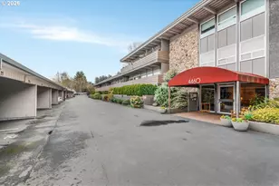 4460 SW Scholls Ferry Rd, Portland, OR 97225 - Photo 28