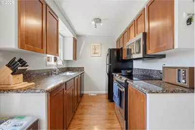 3605 NE 147th Ave, Portland, OR 97230 - Photo 12
