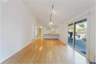 3418 Hidden Valley Dr, Salem, OR 97304 - Photo 8