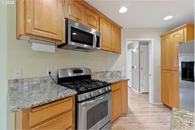 2708 N Main St, Newberg, OR 97132 - Photo 14