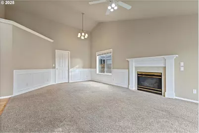 2708 N Main St, Newberg, OR 97132 - Photo 6