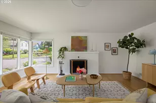 2109 NE 27th Ave, Portland, OR 97212 - Photo 4