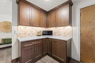 17373 SW Pacifica Ct, Beaverton, OR 97006 - Photo 14