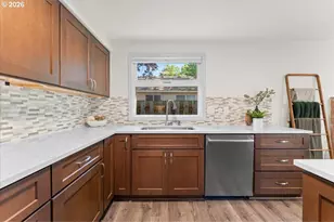 17373 SW Pacifica Ct, Beaverton, OR 97006 - Photo 16