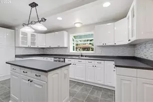 608 NE 124th Ave, Vancouver, WA 98684 - Photo 2