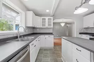 608 NE 124th Ave, Vancouver, WA 98684 - Photo 8