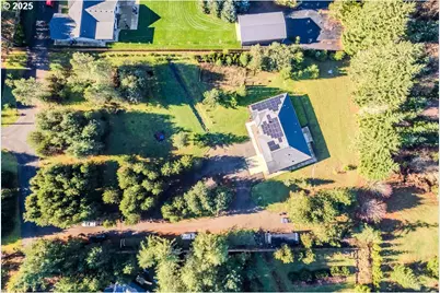 25125 SE Lamar Ln, Eagle Creek, OR 97022 - Photo 4