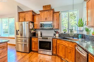 25125 SE Lamar Ln, Eagle Creek, OR 97022 - Photo 24