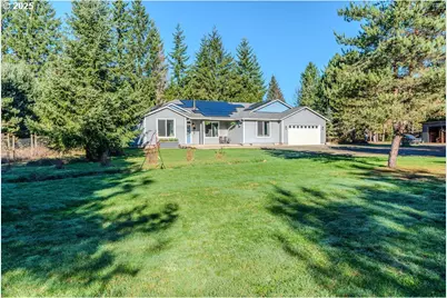25125 SE Lamar Ln, Eagle Creek, OR 97022 - Photo 2