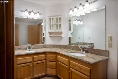 5847 Cobalt Loop SE, Salem, OR 97306 - Photo 32