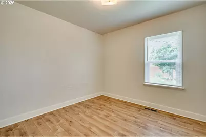 3610 I St, Vancouver, WA 98663 - Photo 6
