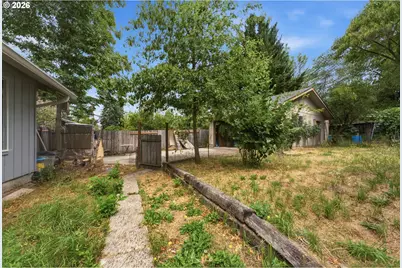 2281 Blackburn St, Eugene, OR 97405 - Photo 38