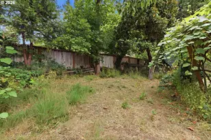 2281 Blackburn St, Eugene, OR 97405 - Photo 42
