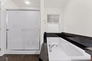 5022 SE 141st Pl, Portland, OR 97236 - Photo 32