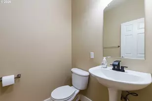 9149 SW Sweek Dr, Tualatin, OR 97062 - Photo 10