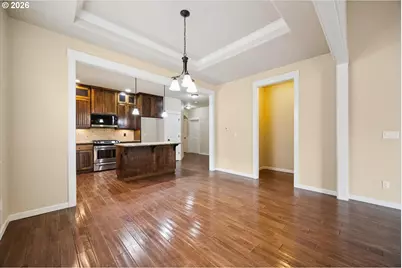 17811 SW Robert Ln, Beaverton, OR 97078 - Photo 8