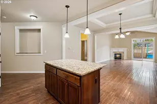 17811 SW Robert Ln, Beaverton, OR 97078 - Photo 12