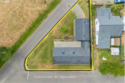 724 Laurel Ave, Reedsport, OR 97467 - Photo 10
