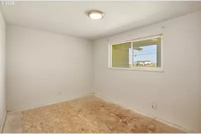 5778 Royal Ave, Eugene, OR 97402 - Photo 18