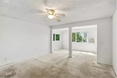5778 Royal Ave, Eugene, OR 97402 - Photo 22
