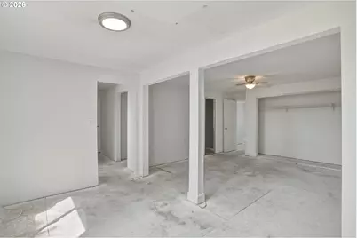5778 Royal Ave, Eugene, OR 97402 - Photo 24