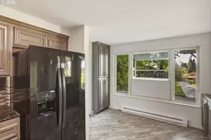 5778 Royal Ave, Eugene, OR 97402 - Photo 12