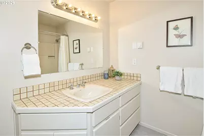 1322 Glenmorrie Dr, Lake Oswego, OR 97034 - Photo 32