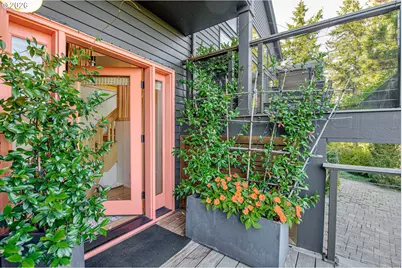 1322 Glenmorrie Dr, Lake Oswego, OR 97034 - Photo 2