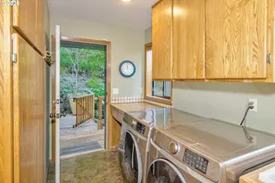 1322 Glenmorrie Dr, Lake Oswego, OR 97034 - Photo 20