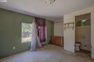 210 Adams St, Myrtle Creek, OR 97457 - Photo 12