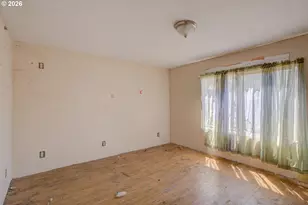 210 Adams St, Myrtle Creek, OR 97457 - Photo 10