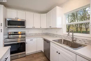 93541/93545 Territorial Hwy, Junction City, OR 97448 - Photo 16