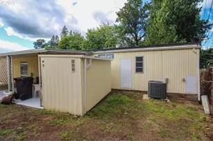 11513 SW Royal Villa Dr, Portland, OR 97224 - Photo 24