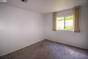 11513 SW Royal Villa Dr, Portland, OR 97224 - Photo 14