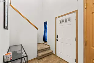 5770 SE Valleywood Loop, Salem, OR 97306 - Photo 4