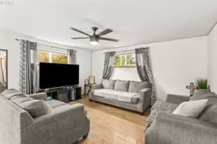 5770 SE Valleywood Loop, Salem, OR 97306 - Photo 10