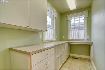 310 E Washington St, Athena, OR 97813 - Photo 26