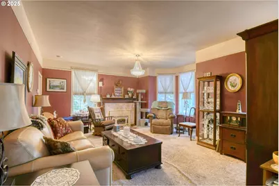 310 E Washington St, Athena, OR 97813 - Photo 6