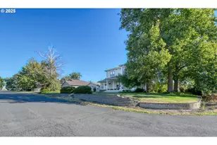 310 E Washington St, Athena, OR 97813 - Photo 14