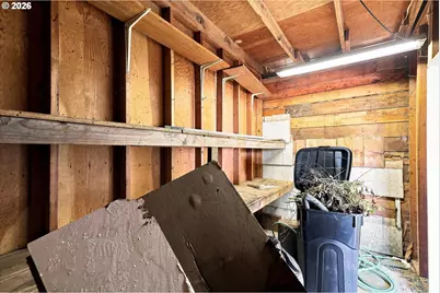 411 NE Yamhill St, Sheridan, OR 97378 - Photo 34