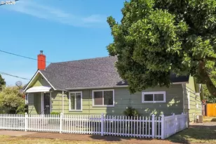 411 NE Yamhill St, Sheridan, OR 97378 - Photo 2