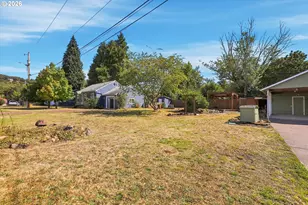 411 NE Yamhill St, Sheridan, OR 97378 - Photo 30
