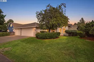 3115 Metolius Dr, Eugene, OR 97408 - Photo 48