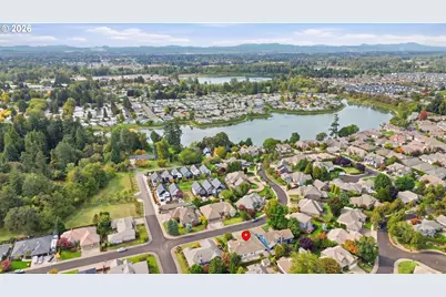 3115 Metolius Dr, Eugene, OR 97408 - Photo 2