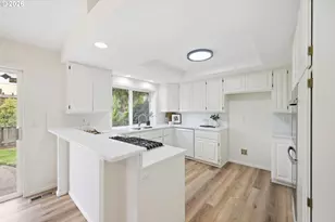 3115 Metolius Dr, Eugene, OR 97408 - Photo 16