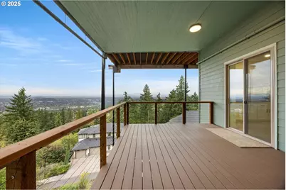 11041 SE Scotts Summit Ct, Happy Valley, OR 97086 - Photo 34